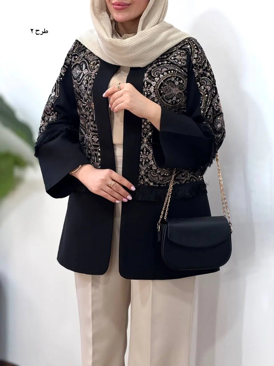 مانتو مجلسی سوزندوزی آیسو سولینا